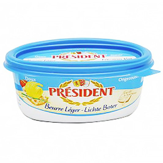 Краве Масло President Light 40%